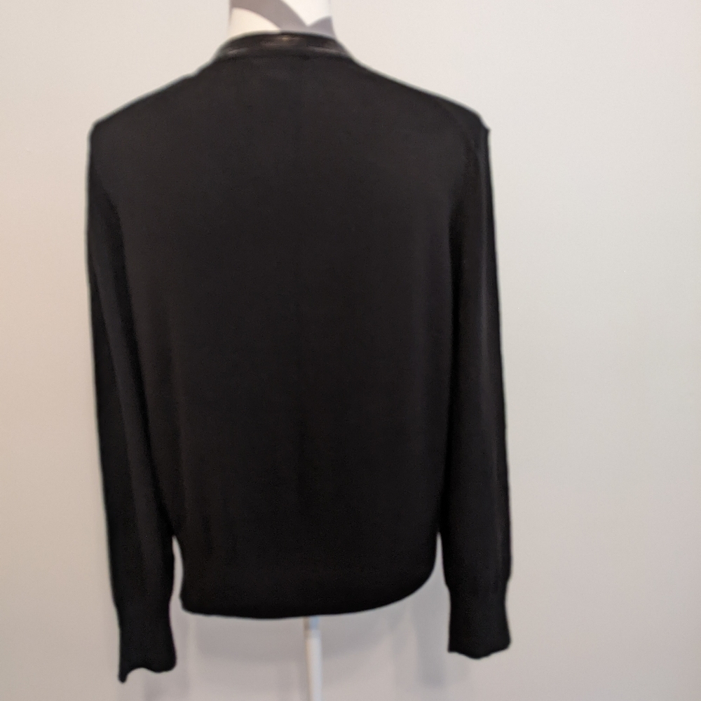 Sequined Front Sweater - Picture 2 of 8